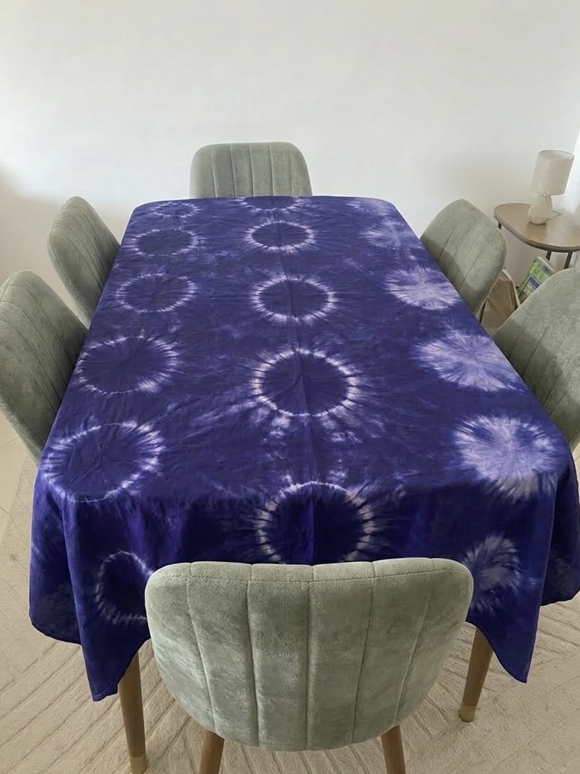 Nappe de Table Tie and Dye Bleue 100% Coton – Fait Main au Sénégal – Set avec 6 Serviettes. – Image 2