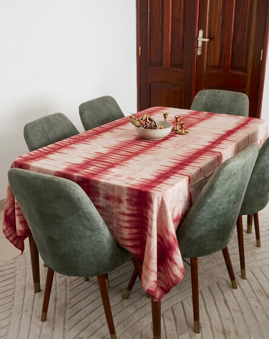 Nappe en Coton Tie-Dye Fait Main - Artisanat du Sénégal - Rouge Hibiscus – Image 2